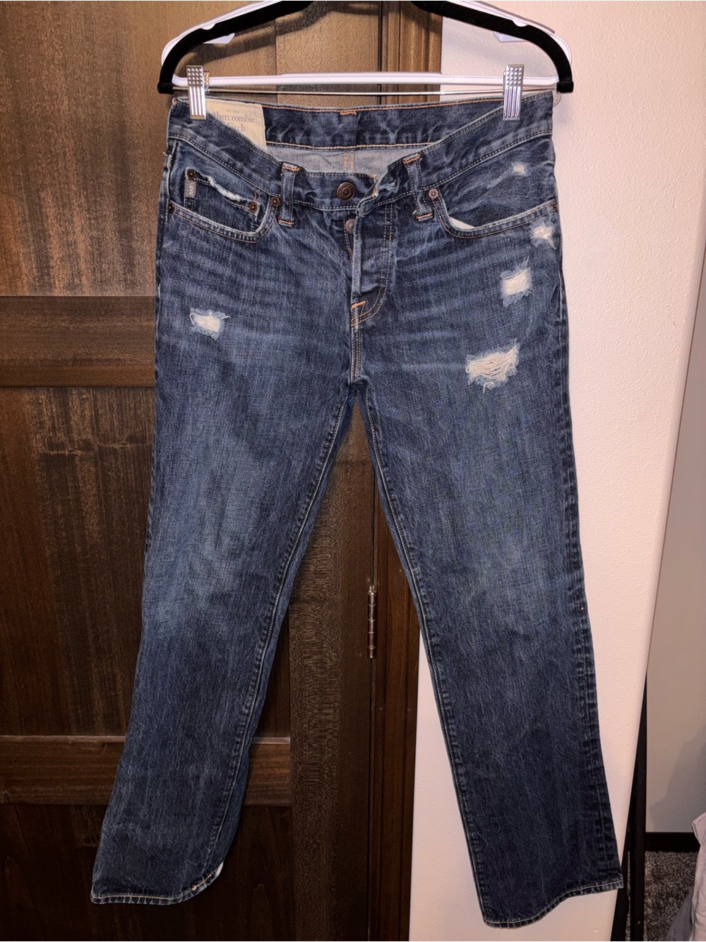 Abercrombie & Fitch Men's Distressed Dark Blue Straight-Leg Jeans